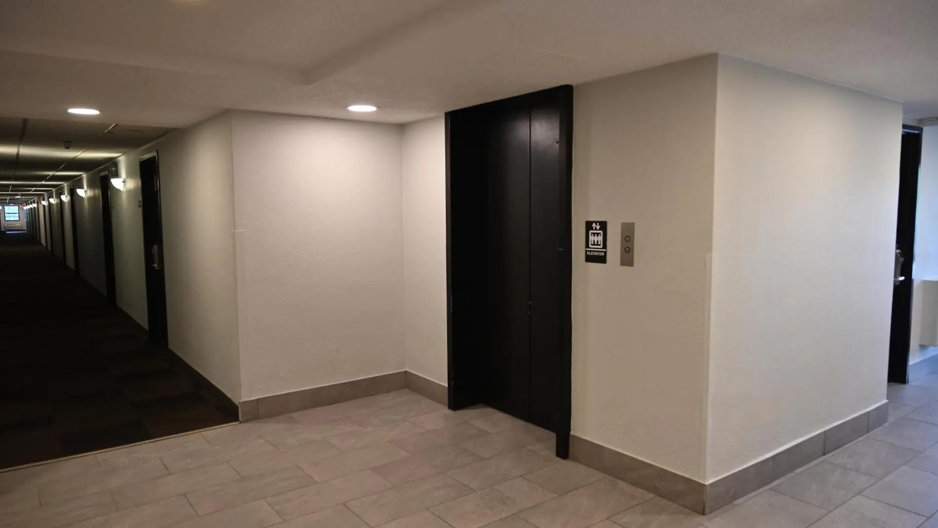 Motel 6-Hazelwood, Mo USA