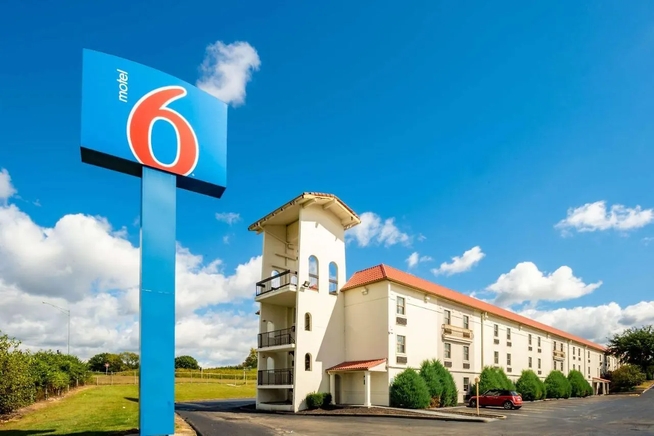 Motel 6-Hazelwood, Mo