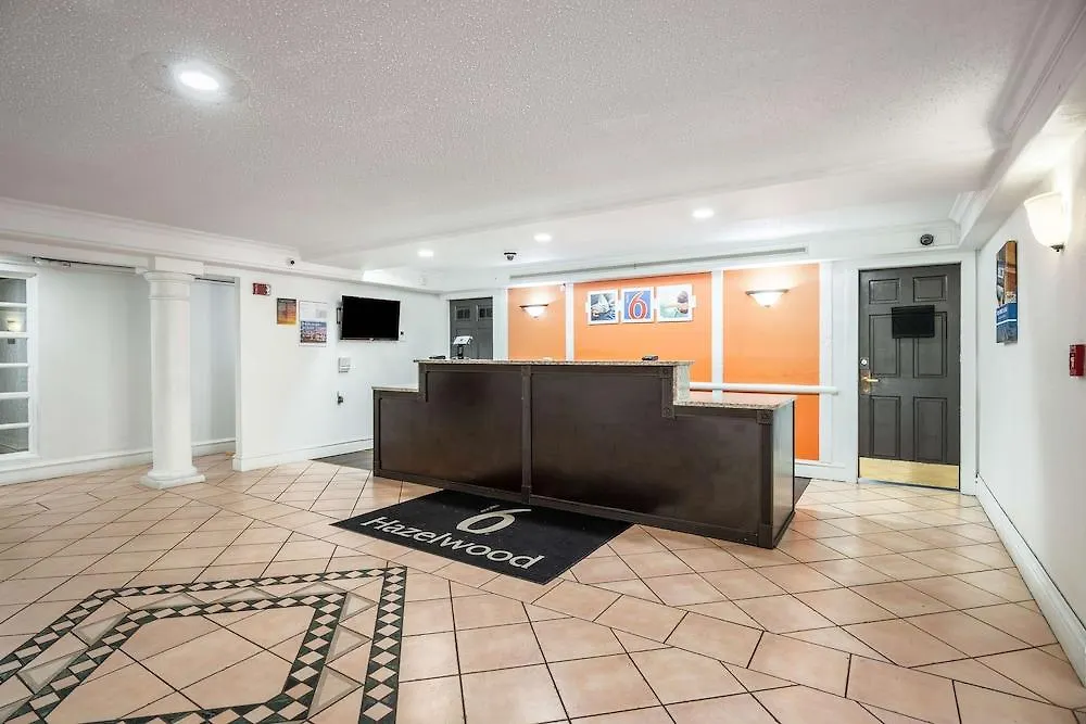 Motel 6-Hazelwood, Mo Otel Hazelwood