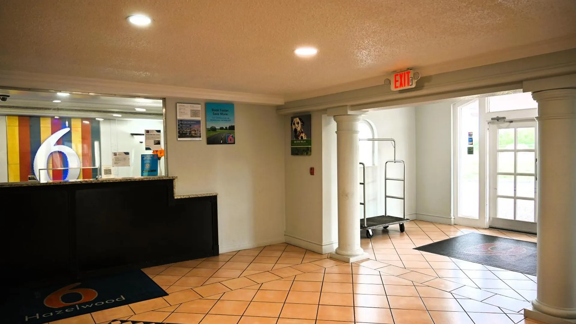Otel Motel 6-Hazelwood, Mo