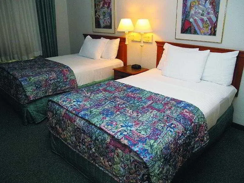 ** Otel Motel 6-Hazelwood, Mo ABD